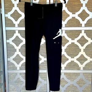 Jordon NWT warm up women’s pants